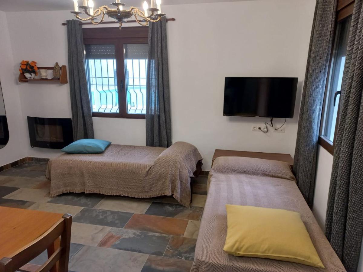 Senia Tomaset III Villa Onil Exterior foto